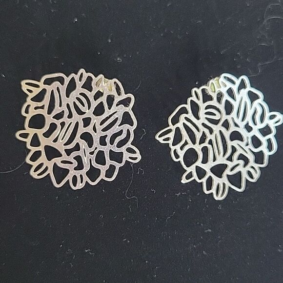 Earring Bundle Six Pairs - Picture 6 of 9